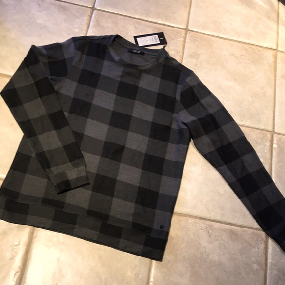 Men’s Jack & Jones Crewneck😍 - Picture 1 of 6